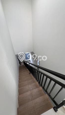 Hunian Nyaman Asri 3 KT Siap Huni di Meruya Jakarta Barat Hunian Nyaman Asri 3 KT Siap Huni di Meruya Jakarta Barat