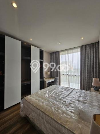 Sewa Rumah Strategis LT 200m2 / LB 200m2 di Pantai Indah Kapuk, Jakarta Utara Sewa Rumah Strategis LT 200m2 / LB 200m2 di Pantai Indah Kapuk, Jakarta Utara