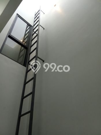 Hunian Mewah LB 160m2 Siap Pakai Desain Elegan di Metland Puri, Jakarta Barat Hunian Mewah LB 160m2 Siap Pakai Desain Elegan di Metland Puri, Jakarta Barat