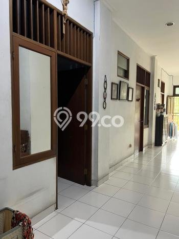 Rumah Mewah LB 200m2 Siap Huni Desain Elegan di Pluit, Jakarta Utara Rumah Mewah LB 200m2 Siap Huni Desain Elegan di Pluit, Jakarta Utara