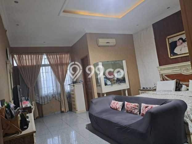 Jual Rumah Luas Megah Dengan View Cantik di Pantai Indah Kapuk, Jakarta Utara Jual Rumah Luas Megah Dengan View Cantik di Pantai Indah Kapuk, Jakarta Utara