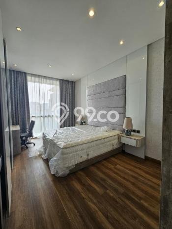Sewa Rumah Strategis LT 200m2 / LB 200m2 di Pantai Indah Kapuk, Jakarta Utara Sewa Rumah Strategis LT 200m2 / LB 200m2 di Pantai Indah Kapuk, Jakarta Utara