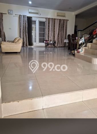 For Sale! Premium House LT 240m2 Desain Elegan di Pantai Indah Kapuk For Sale! Premium House LT 240m2 Desain Elegan di Pantai Indah Kapuk
