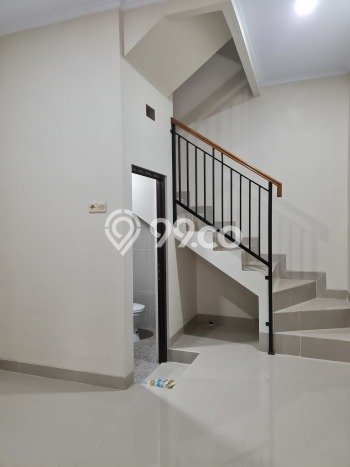 Rumah Modern 2 KT di Cibubur Jakarta Timur Unfurnished Rumah Modern 2 KT di Cibubur Jakarta Timur Unfurnished
