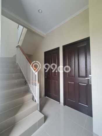 Rumah Modern 2 KT di Cibubur Jakarta Timur Unfurnished Rumah Modern 2 KT di Cibubur Jakarta Timur Unfurnished