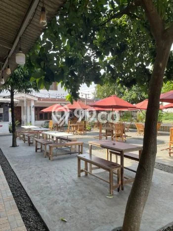 Dijual Hunian Mewah dengan Fasilitas Sekitar Komplit di Sawangan, Depok Dijual Hunian Mewah dengan Fasilitas Sekitar Komplit di Sawangan, Depok