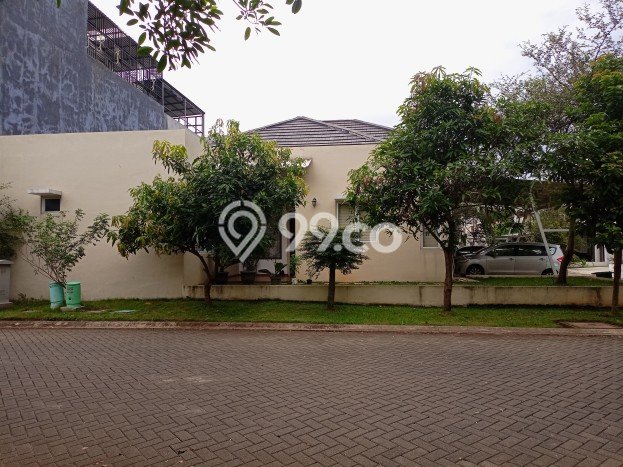 Rumah Luxury Modern Tanpa Renovasi di Bojong Sari Depok Rumah Luxury Modern Tanpa Renovasi di Bojong Sari Depok