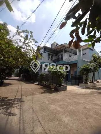 Disewakan Rumah Murah di Depok I Depok Punya 4 KT Disewakan Rumah Murah di Depok I Depok Punya 4 KT