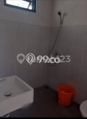 Dijual Hunian Rumah Terawat 3 Kamar di Depok I, Depok Dijual Hunian Rumah Terawat 3 Kamar di Depok I, Depok