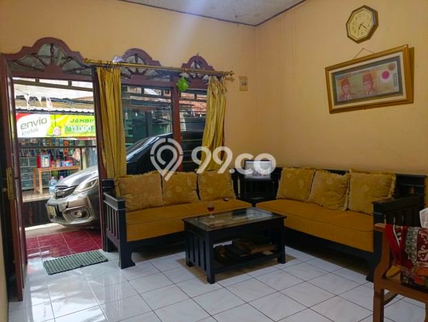 Dijual Cepat Rumah Bagus Siap Huni LB 187m2 di Sawangan, Depok Dijual Cepat Rumah Bagus Siap Huni LB 187m2 di Sawangan, Depok