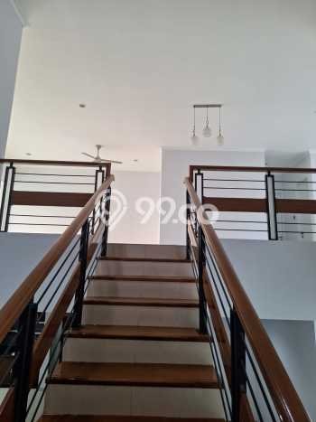 Rumah Elit Modern Siap Huni di Rempoa Ciputat Timur Jakarta Selatan Rumah Elit Modern Siap Huni di Rempoa Ciputat Timur Jakarta Selatan