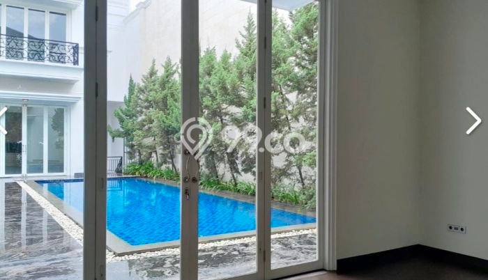 Rumah Luxury Modern Siap Huni di Pondok Indah Jakarta Selatan Rumah Luxury Modern Siap Huni di Pondok Indah Jakarta Selatan