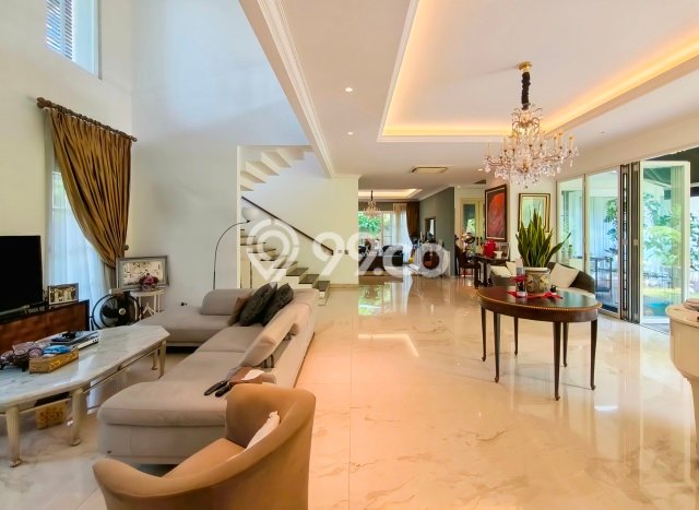 Rumah Luxury Modern Tanpa Renovasi di Bintaro Tangerang Selatan Rumah Luxury Modern Tanpa Renovasi di Bintaro Tangerang Selatan