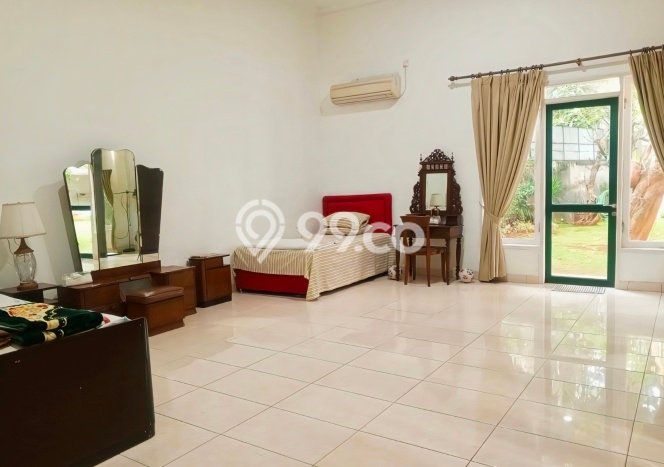 Jual Rumah Mewah Elegan Dengan View Eksklusif di Pondok Indah, Jakarta Selatan Jual Rumah Mewah Elegan Dengan View Eksklusif di Pondok Indah, Jakarta Selatan