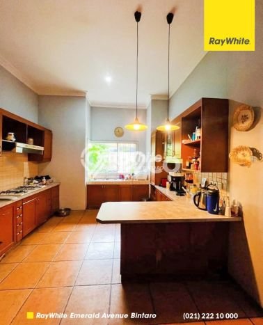 Ready to Use! Luxury House LT 820m2 Desain Elegan di Salemba Ready to Use! Luxury House LT 820m2 Desain Elegan di Salemba