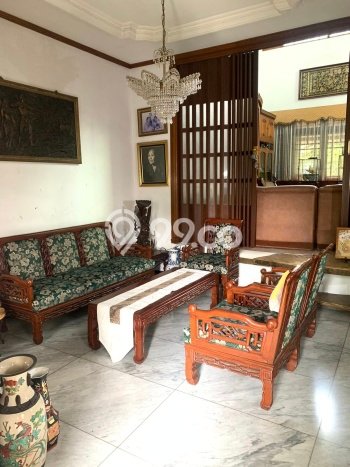 Ready to Use! Premium House LT 735m2 Desain Elegan di Bintaro Ready to Use! Premium House LT 735m2 Desain Elegan di Bintaro