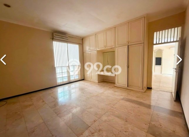 Rumah Elit Modern Tanpa Renovasi di Bintaro Tangerang Selatan Rumah Elit Modern Tanpa Renovasi di Bintaro Tangerang Selatan