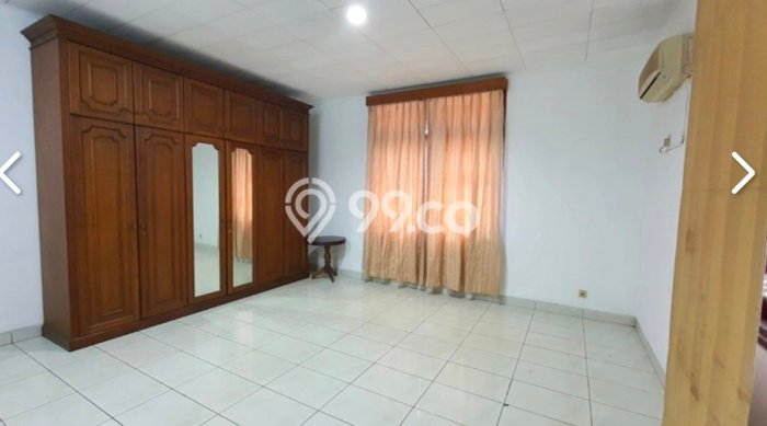 Rumah Luxury Modern Siap Huni di Setiabudi Jakarta Selatan Rumah Luxury Modern Siap Huni di Setiabudi Jakarta Selatan