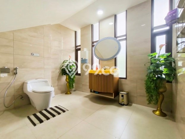 Jual Rumah Mewah Megah Dengan View Eksklusif di Bintaro, Tangerang Selatan Jual Rumah Mewah Megah Dengan View Eksklusif di Bintaro, Tangerang Selatan