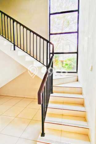 Jual Rumah Luas Megah Dengan View Cantik di Bintaro, Tangerang Selatan Jual Rumah Luas Megah Dengan View Cantik di Bintaro, Tangerang Selatan