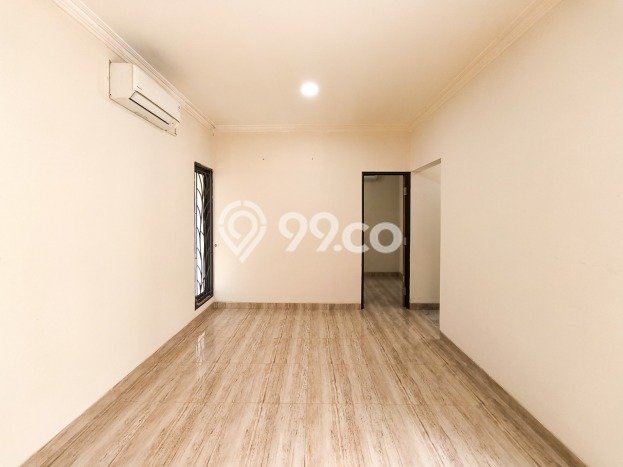 Rumah Elit Modern Siap Huni di Bintaro Tangerang Selatan Rumah Elit Modern Siap Huni di Bintaro Tangerang Selatan