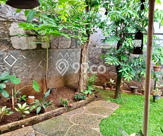 Hunian Mewah LB 280m2 Siap Pakai Desain Elegan di Cipete, Jakarta Selatan Hunian Mewah LB 280m2 Siap Pakai Desain Elegan di Cipete, Jakarta Selatan