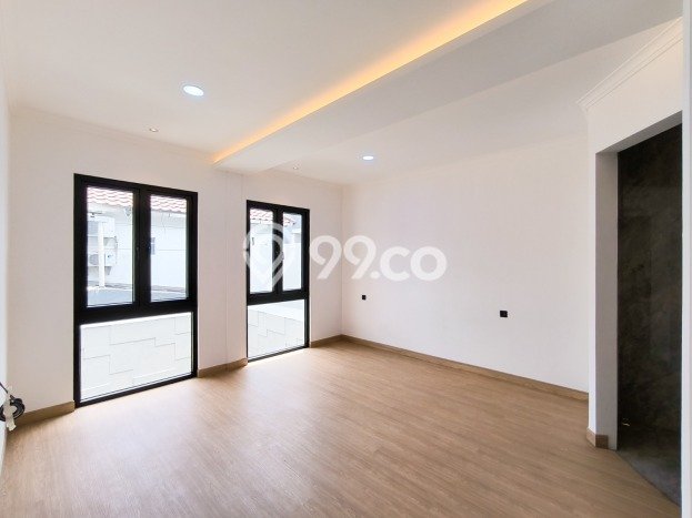 Hunian Elit LB 250m2 Siap Huni Desain Elegan di Bintaro, Tangerang Selatan Hunian Elit LB 250m2 Siap Huni Desain Elegan di Bintaro, Tangerang Selatan