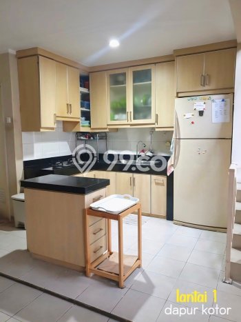 Ready to Use! Premium House LT 204m2 Desain Modern di Bintaro Ready to Use! Premium House LT 204m2 Desain Modern di Bintaro