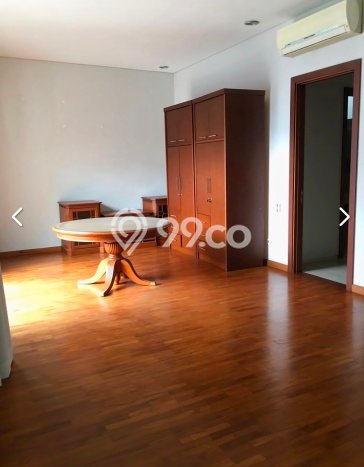 Ready to Use! Premium House LT 462m2 Desain Elegan di Pondok Indah Ready to Use! Premium House LT 462m2 Desain Elegan di Pondok Indah