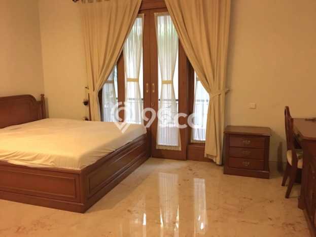 Jual Rumah Luas Elegan Dengan View Cantik di Pondok Indah, Jakarta Selatan Jual Rumah Luas Elegan Dengan View Cantik di Pondok Indah, Jakarta Selatan
