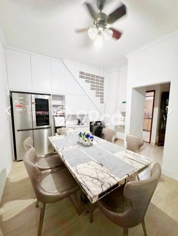 Rumah Mewah LB 300m2 Siap Pakai Desain Elegan di Pondok Ranji, Tangerang Rumah Mewah LB 300m2 Siap Pakai Desain Elegan di Pondok Ranji, Tangerang