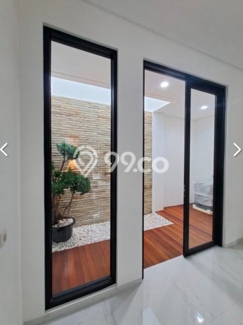 Rumah Modern 4 KT di Bintaro Tangerang Selatan Full Furnished Rumah Modern 4 KT di Bintaro Tangerang Selatan Full Furnished
