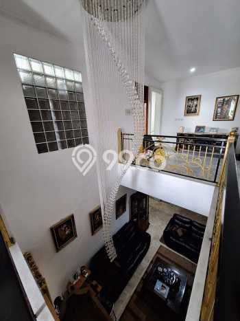 Jual Segera Rumah 7 KT 4 KM di Bintaro, Tangerang Selatan Jual Segera Rumah 7 KT 4 KM di Bintaro, Tangerang Selatan