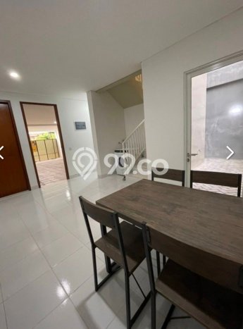 Rumah Luxury Modern Tanpa Renovasi di Pulomas Jakarta Timur Rumah Luxury Modern Tanpa Renovasi di Pulomas Jakarta Timur