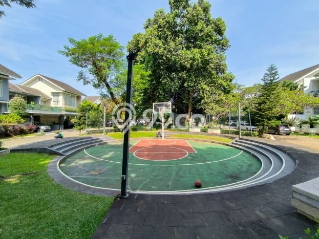 Dijual Rumah Mewah Megah Dengan View Eksklusif di Bintaro, Tangerang Selatan Dijual Rumah Mewah Megah Dengan View Eksklusif di Bintaro, Tangerang Selatan