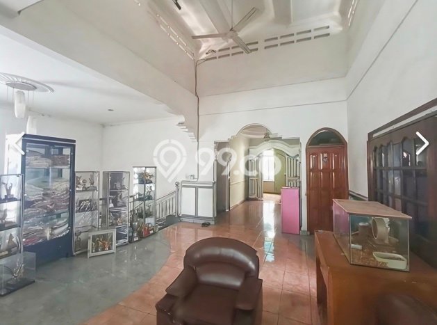 Siap Huni Hunian Elit 6 Kamar di Kebon Jeruk Dekat ke Mana Pun Siap Huni Hunian Elit 6 Kamar di Kebon Jeruk Dekat ke Mana Pun