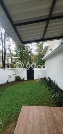 Rumah Elit Modern Tanpa Renovasi di Bintaro Tangerang Selatan Rumah Elit Modern Tanpa Renovasi di Bintaro Tangerang Selatan