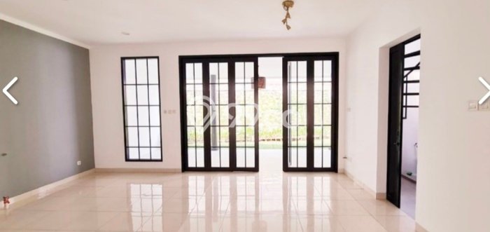 Rumah Luxury Modern Tanpa Renovasi di Bintaro Tangerang Selatan Rumah Luxury Modern Tanpa Renovasi di Bintaro Tangerang Selatan
