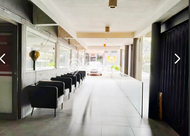 Unit Komersial Dijual di Jakarta Selatan LT 1521m2 & LB 3000m2 Unit Komersial Dijual di Jakarta Selatan LT 1521m2 & LB 3000m2