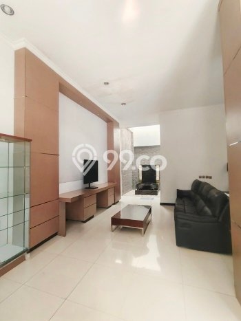 Hunian Elit LB 110m2 Siap Huni Desain Elegan di Bintaro, Jakarta Selatan Hunian Elit LB 110m2 Siap Huni Desain Elegan di Bintaro, Jakarta Selatan