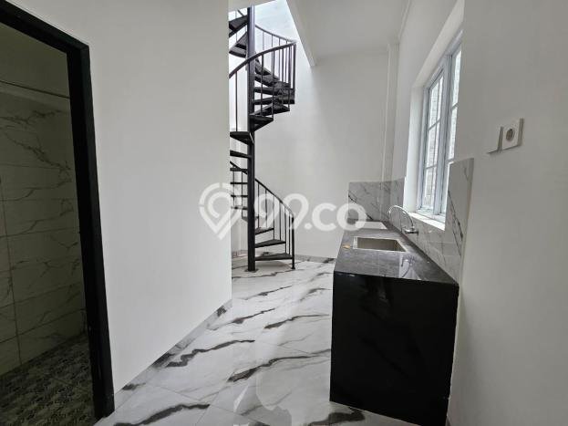 Ready to Use! Premium House LT 285m2 Desain Modern di Rempoa Ready to Use! Premium House LT 285m2 Desain Modern di Rempoa