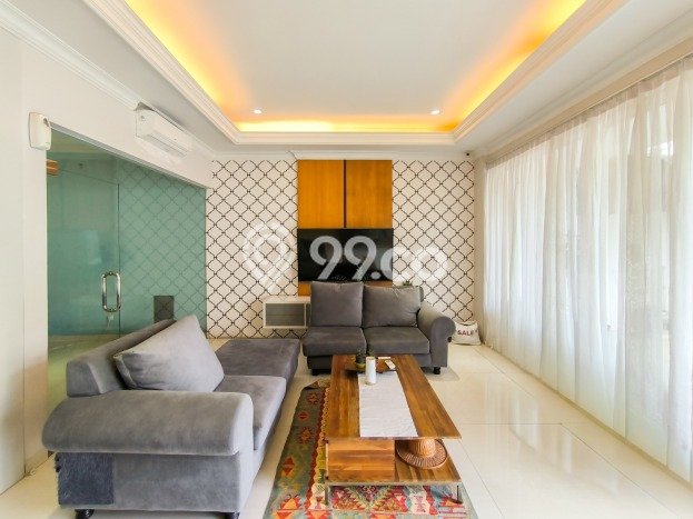 Rumah Elit LB 300m2 Siap Huni Desain Elegan di Bintaro, Tangerang Selatan Rumah Elit LB 300m2 Siap Huni Desain Elegan di Bintaro, Tangerang Selatan
