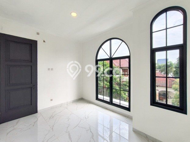 Rumah Luxury Modern Siap Huni di Bintaro Tangerang Selatan Rumah Luxury Modern Siap Huni di Bintaro Tangerang Selatan