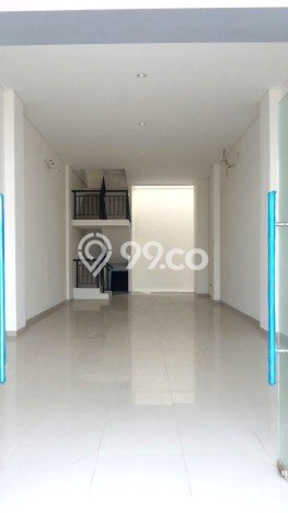 Ruko Dijual di Prime Area Jakarta Timur Luas 225m2 Ruko Dijual di Prime Area Jakarta Timur Luas 225m2