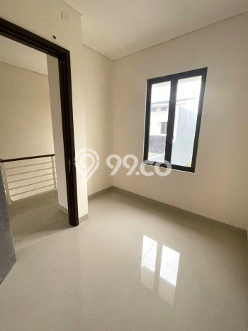 Rumah Luas Asri 2 KT Siap Pakai di Jakarta Garden City Jakarta Timur Rumah Luas Asri 2 KT Siap Pakai di Jakarta Garden City Jakarta Timur