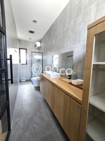 Rumah Elit LB 120m2 Siap Pakai Desain Elegan di Jakarta Garden City, Jakarta Timur Rumah Elit LB 120m2 Siap Pakai Desain Elegan di Jakarta Garden City, Jakarta Timur