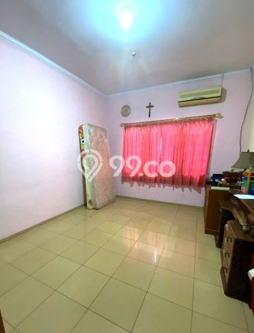 Siap Huni Hunian Elit 4 Kamar di Cakung Dekat ke Mana Pun Siap Huni Hunian Elit 4 Kamar di Cakung Dekat ke Mana Pun