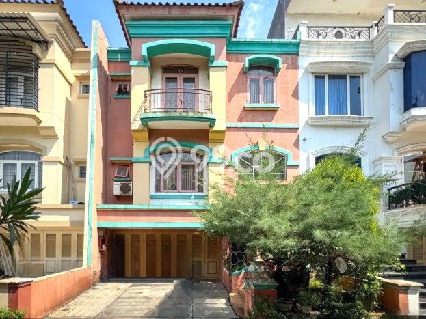 Rumah Mewah LB 240m2 Siap Huni Desain Elegan di Sunter, Jakarta Utara Rumah Mewah LB 240m2 Siap Huni Desain Elegan di Sunter, Jakarta Utara