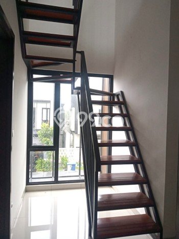 Rumah Luxury Modern Siap Huni di Jakarta Garden City Jakarta Timur Rumah Luxury Modern Siap Huni di Jakarta Garden City Jakarta Timur