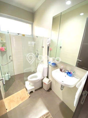 Rumah Luxury Modern Siap Huni di Jakarta Garden City Jakarta Timur Rumah Luxury Modern Siap Huni di Jakarta Garden City Jakarta Timur